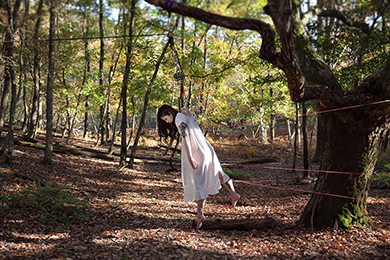 Japan body suspension art project